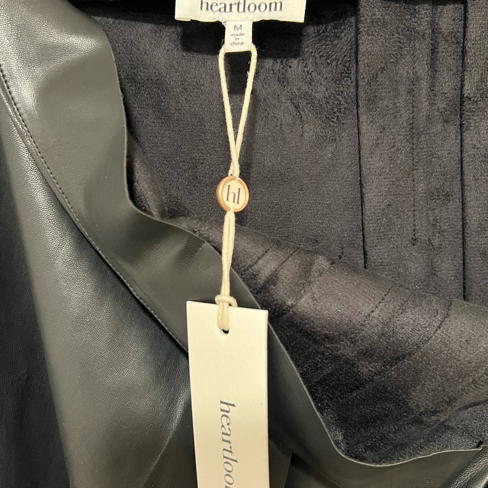 Heartloom Black Leather Skirt - Picture 8 of 11